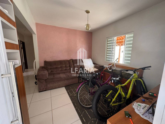 Casa com 5 Quartos à Venda, 179 m² em Itapema Do Saí - Itapoá
