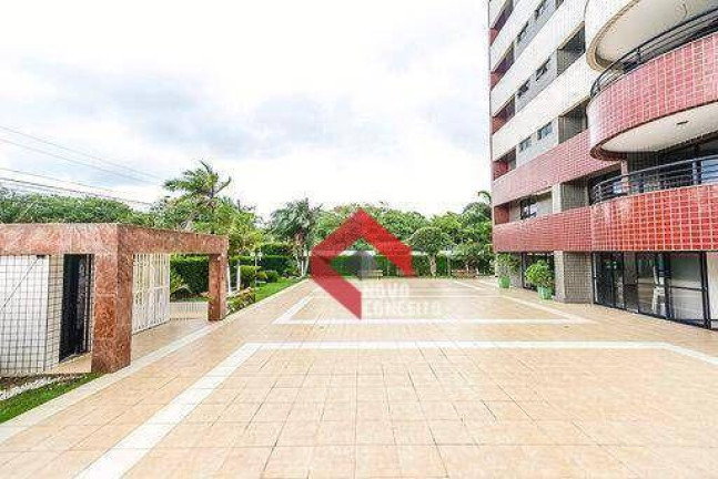 Apartamento com 4 Quartos à Venda, 211 m² em Guararapes - Fortaleza