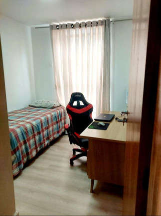 Imagem Apartamento com 3 Quartos à Venda, 77 m² em Zona 07 - Maringá