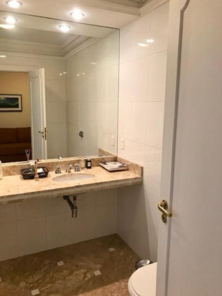 Imagem Casa com 4 Quartos à Venda, 329 m² em Jardim Guedala - São Paulo