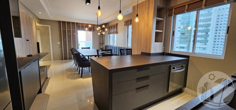 Imagem Apartamento com 5 Quartos à Venda, 261 m² em Centro - Balneário Camboriú