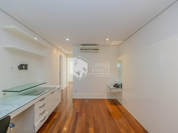 Imagem Sobrado com 4 Quartos à Venda, 391 m² em Vila Inah - São Paulo Imagem Sobrado com 4 Quartos à Venda, 391 m² em Vila Inah - São Paulo