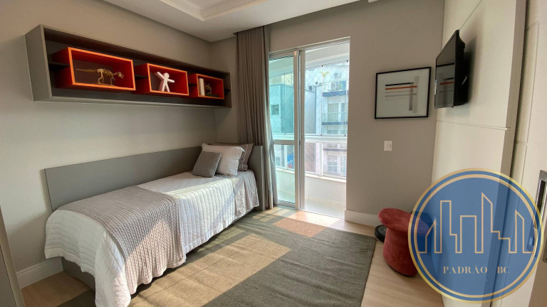 Imagem Apartamento com 3 Quartos à Venda, 138 m² em Barra Norte - Balneário Camboriú Imagem Apartamento com 3 Quartos à Venda, 138 m² em Barra Norte - Balneário Camboriú