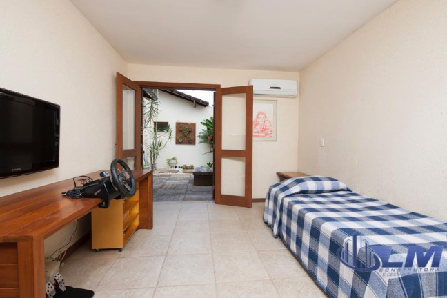 Imagem Casa com 4 Quartos à Venda, 350 m² em São Judas Tadeu - Guarapari