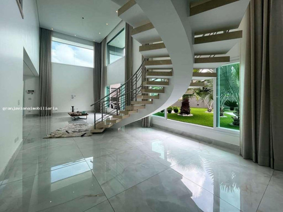 Imagem Casa à Venda, em São Paulo 2 - Cotia Imagem Casa à Venda, em São Paulo 2 - Cotia
