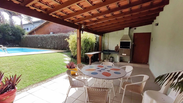 Imagem Casa com 4 Quartos à Venda, 460 m² em Praia Grande - Ubatuba