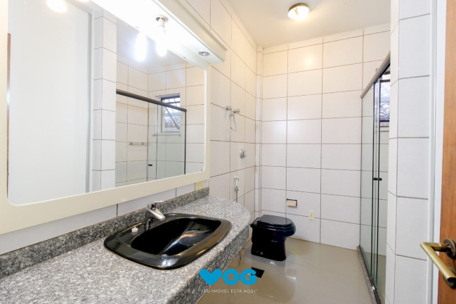 Imagem Casa com 3 Quartos à Venda, 280 m² em Chácara Das Pedras - Porto Alegre Imagem Casa com 3 Quartos à Venda, 280 m² em Chácara Das Pedras - Porto Alegre