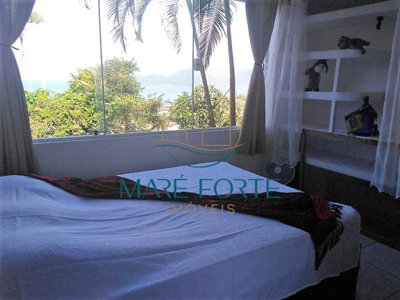 Imagem Casa com 5 Quartos à Venda, 300 m² em Enseada - Ubatuba