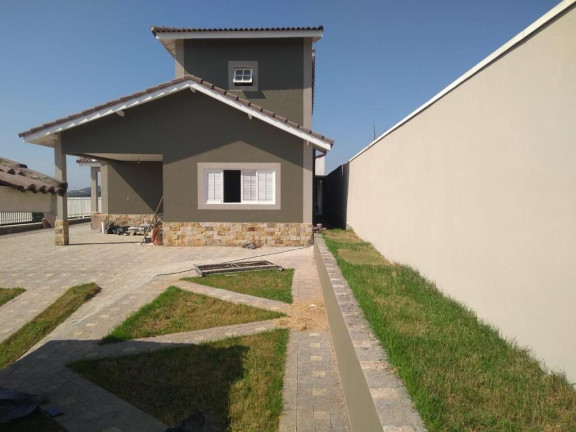 Sobrado com 3 Quartos à Venda, 250 m² em Jardim Helena - Igaratá
