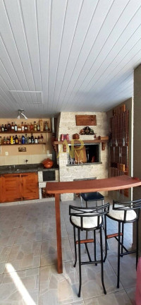 Imagem Casa com 2 Quartos à Venda, 200 m² em Madri - Palhoça Imagem Casa com 2 Quartos à Venda, 200 m² em Madri - Palhoça