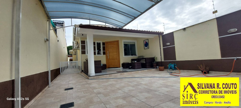 Imagem Casa com 2 Quartos à Venda, 240 m² em Itaipuaçu - Maricá