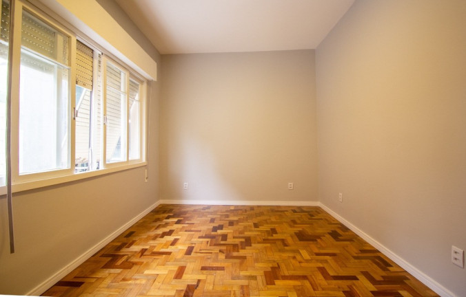 Imagem Apartamento com 2 Quartos à Venda, 68 m² em Floresta - Porto Alegre