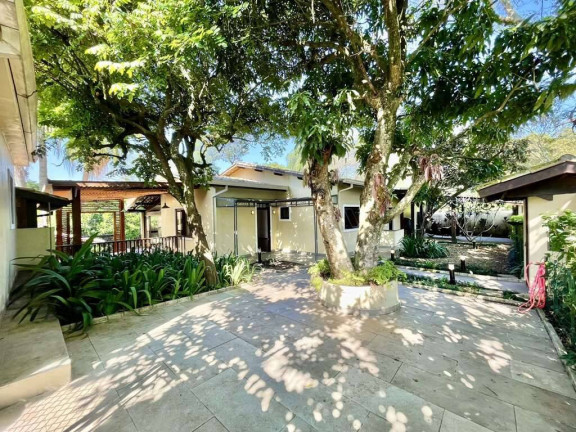 Imagem Casa com 3 Quartos à Venda, 456 m² em Granja Viana - Carapicuíba