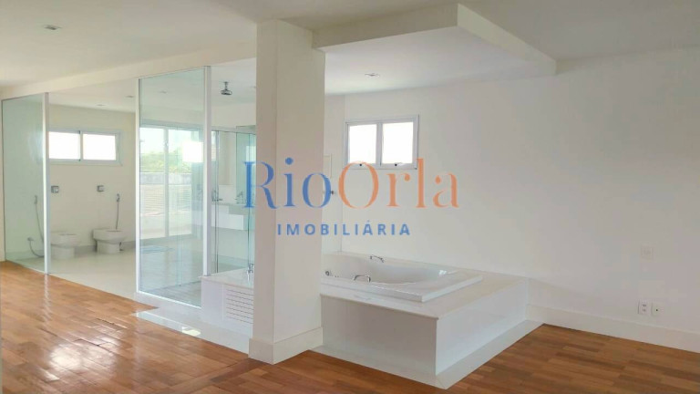 Imagem Casa de Condomínio com 5 Quartos à Venda, 900 m² em Barra Da Tijuca - Rio De Janeiro Imagem Casa de Condomínio com 5 Quartos à Venda, 900 m² em Barra Da Tijuca - Rio De Janeiro