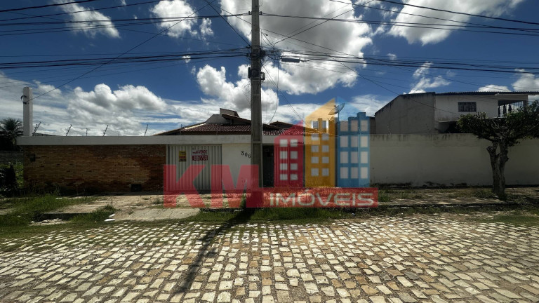 Imagem Casa com 3 Quartos à Venda, 270 m² em Aeroporto - Mossoró Imagem Casa com 3 Quartos à Venda, 270 m² em Aeroporto - Mossoró