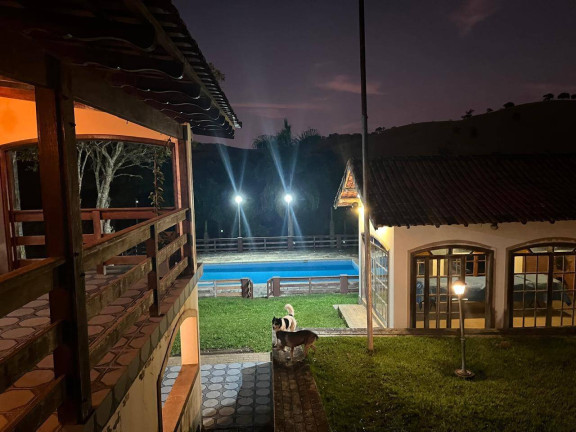 Imagem Chácara com 4 Quartos à Venda, 200 m² em Centro - Santa Branca Imagem Chácara com 4 Quartos à Venda, 200 m² em Centro - Santa Branca