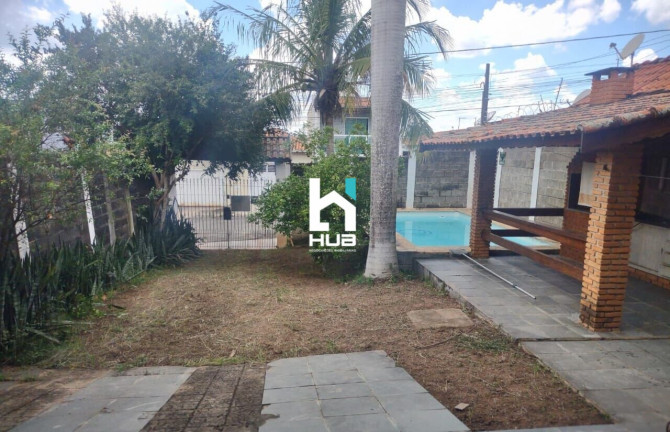 Imagem Casa com 1 Quarto à Venda, 88 m²