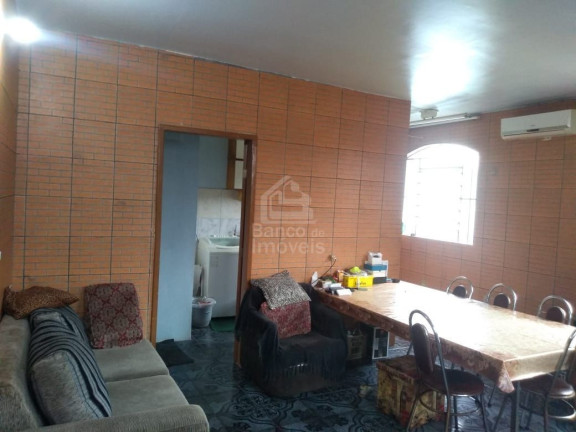 Imagem Sobrado com 4 Quartos à Venda, 310 m² em Camobi - Santa Maria Imagem Sobrado com 4 Quartos à Venda, 310 m² em Camobi - Santa Maria