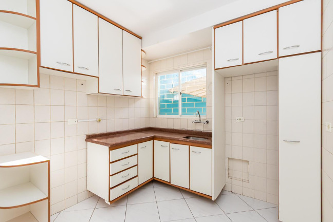 Imagem Sobrado com 3 Quartos à Venda, 110 m² em Fanny - Curitiba Imagem Sobrado com 3 Quartos à Venda, 110 m² em Fanny - Curitiba