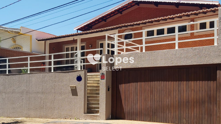 Imagem Casa com 3 Quartos à Venda, em Jardim Celani - Valinhos Imagem Casa com 3 Quartos à Venda, em Jardim Celani - Valinhos