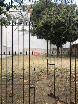 Imagem Terreno à Venda, 300 m² em Braga - Cabo Frio Imagem Terreno à Venda, 300 m² em Braga - Cabo Frio