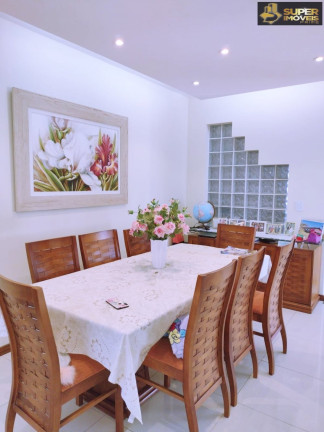 Imagem Casa com 4 Quartos à Venda, 200 m² em Três Vendas - Pelotas Imagem Casa com 4 Quartos à Venda, 200 m² em Três Vendas - Pelotas