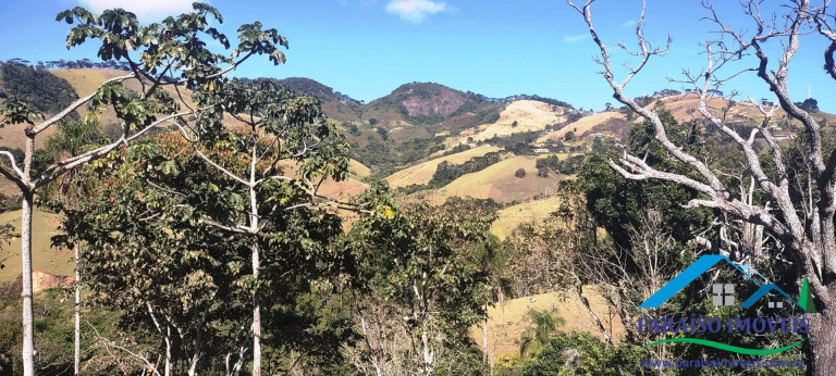 Imagem Chácara à Venda, 10 m² em Centro - Gonçalves Imagem Chácara à Venda, 10 m² em Centro - Gonçalves