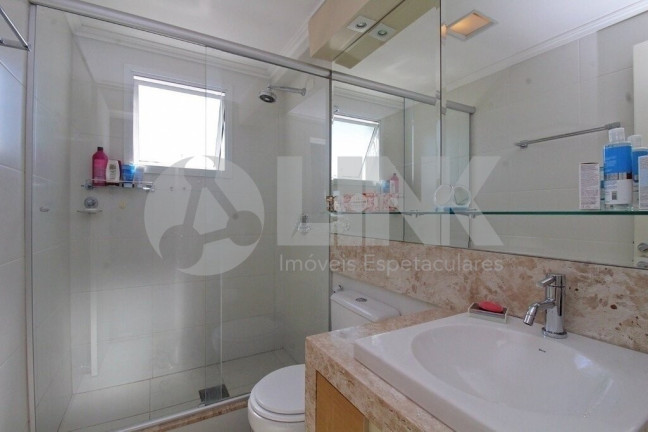 Imagem Imóvel com 1 Quarto à Venda, 160 m² em Higienópolis - Porto Alegre Imagem Imóvel com 1 Quarto à Venda, 160 m² em Higienópolis - Porto Alegre