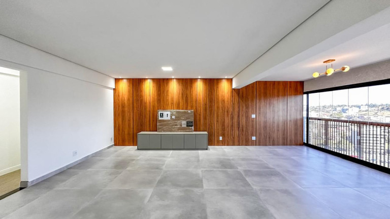 Apartamento com 3 Quartos à Venda ou Locação, 173 m² em Jardim Nova Bragança - Bragança Paulista