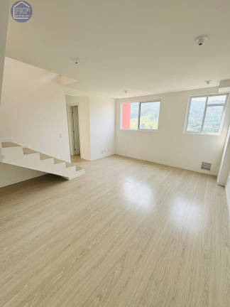 Imagem Cobertura com 3 Quartos à Venda, 90 m² em Ressacada - Itajaí