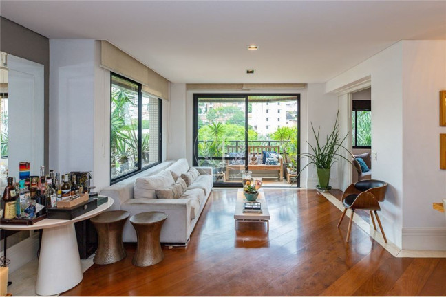 Imagem Apartamento com 3 Quartos à Venda, 205 m² em Vila Mariana - São Paulo