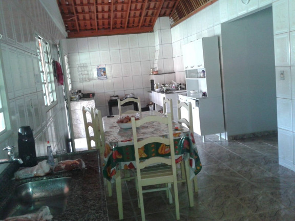 Imagem Chácara com 5 Quartos à Venda, 300 m² em Cláudio