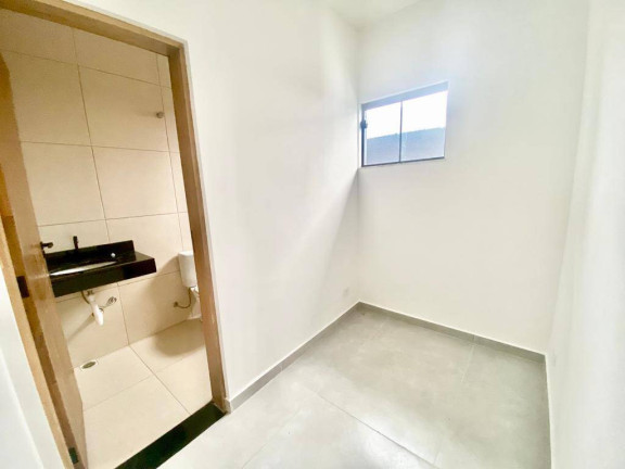 Imagem Casa com 3 Quartos à Venda, 290 m² em Corumbá (terra Preta) - Mairiporã Imagem Casa com 3 Quartos à Venda, 290 m² em Corumbá (terra Preta) - Mairiporã