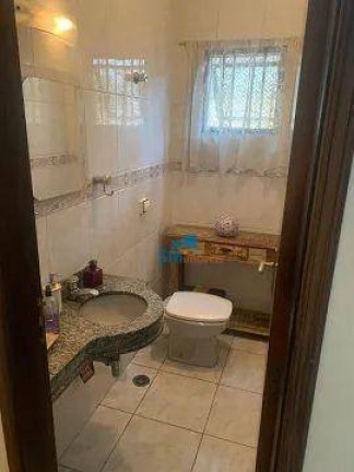 Imagem Casa com 3 Quartos à Venda, 220 m² em Vila Moinho Velho - São Paulo