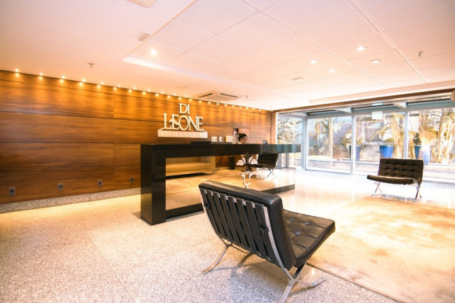 Imagem Imóvel Comercial à Venda, 61 m² em Moinhos De Vento - Porto Alegre Imagem Imóvel Comercial à Venda, 61 m² em Moinhos De Vento - Porto Alegre