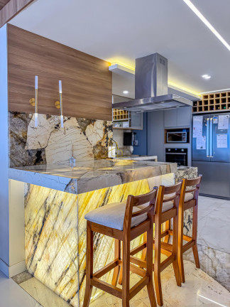 Imagem Imóvel com 4 Quartos à Venda, 157 m² em Mata Da Praia - Vitória Imagem Imóvel com 4 Quartos à Venda, 157 m² em Mata Da Praia - Vitória