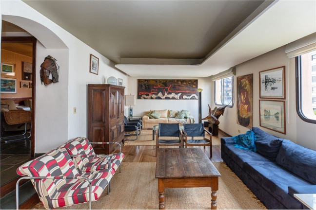 Imagem Apartamento com 3 Quartos à Venda, 210 m² em Moema - São Paulo