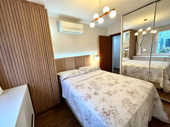 Imagem Apartamento com 2 Quartos à Venda, 76 m² em Centro - Florianópolis Imagem Apartamento com 2 Quartos à Venda, 76 m² em Centro - Florianópolis