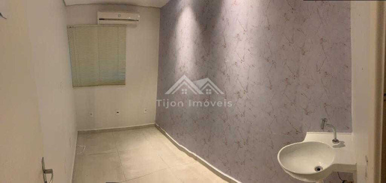 Imagem Sobrado com 13 Quartos à Venda, 300 m² em Campolim - Sorocaba