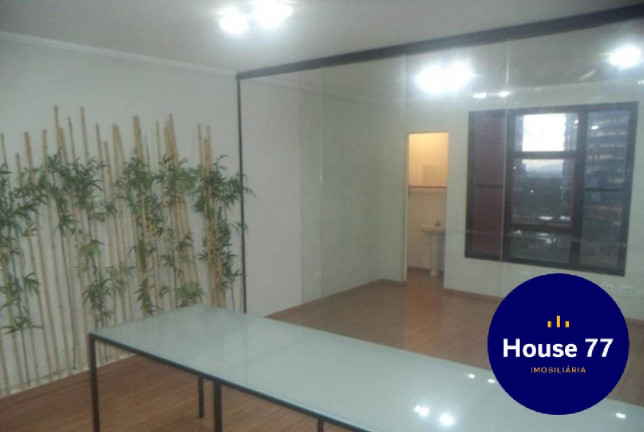 Imóvel Comercial à Venda, 46 m² em Vila Olímpia - São Paulo