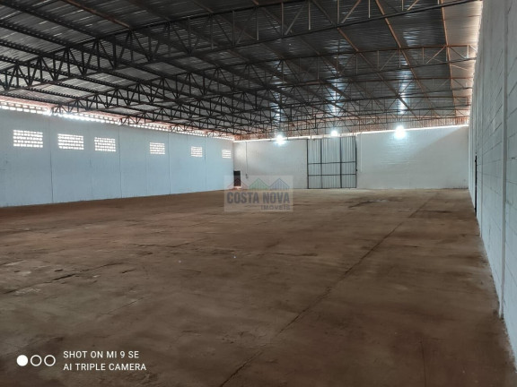 Imagem Terreno à Venda ou Locação, 30.000 m² Imagem Terreno à Venda ou Locação, 30.000 m²