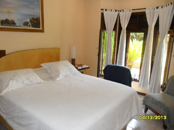 Casa de Condomínio com 3 Quartos à Venda, 435 m² em Olaria - Itapecerica Da Serra