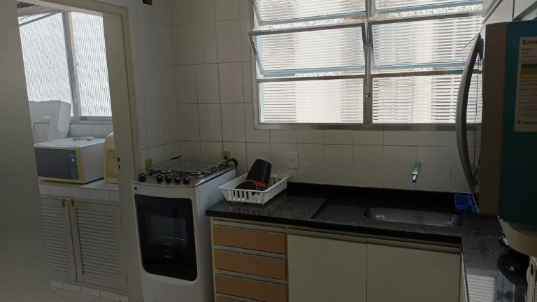 Imagem Apartamento com 3 Quartos à Venda, 130 m² em Pitangueiras - Guarujá