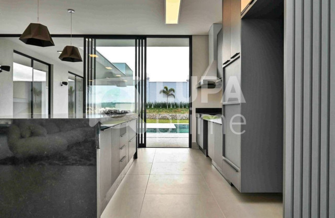 Imagem Casa com 3 Quartos à Venda, 430 m² em Votorantim - Sorocaba Imagem Casa com 3 Quartos à Venda, 430 m² em Votorantim - Sorocaba