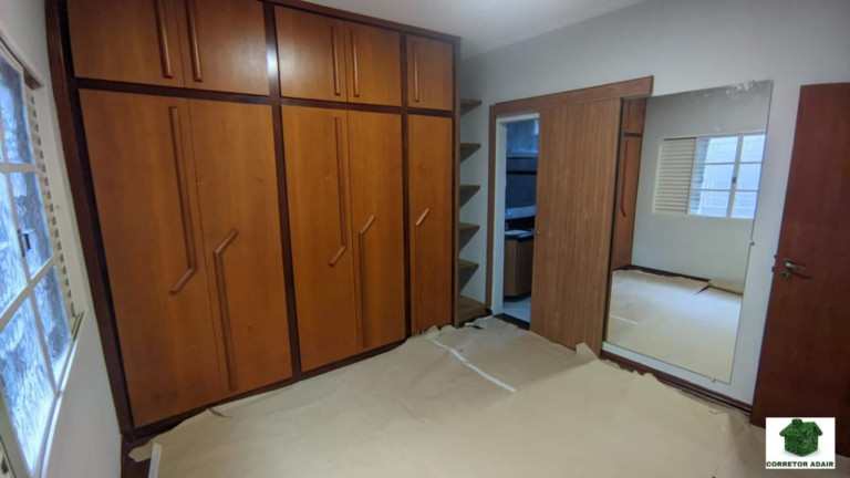 Imagem Casa com 4 Quartos à Venda, em Prolongamento Jardim Flórida - Franca Imagem Casa com 4 Quartos à Venda, em Prolongamento Jardim Flórida - Franca
