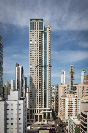 Imagem Sala Comercial à Venda, 101 m² em Centro - Balneário Camboriú Imagem Sala Comercial à Venda, 101 m² em Centro - Balneário Camboriú