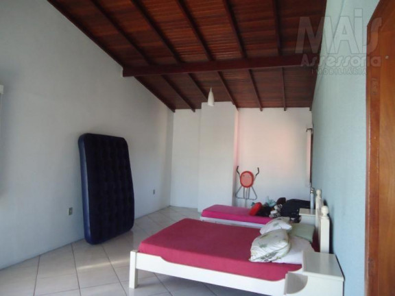 Imagem Casa com 5 Quartos à Venda, 380 m² em Scharlau - São Leopoldo Imagem Casa com 5 Quartos à Venda, 380 m² em Scharlau - São Leopoldo