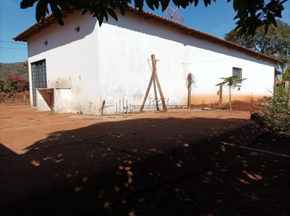 Imagem Imóvel com 2 Quartos à Venda, 140 m² em Recanto Dos Passaros - Luís Antônio