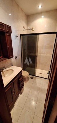 Imagem Casa com 4 Quartos à Venda, 260 m² em Gonzaga - Santos