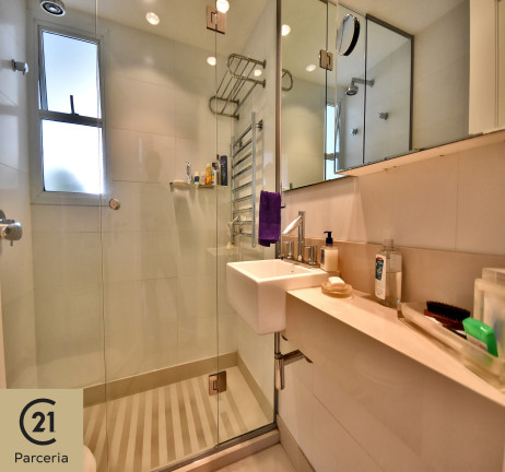 Imagem Imóvel com 3 Quartos à Venda, 181 m² em Moema - São Paulo Imagem Imóvel com 3 Quartos à Venda, 181 m² em Moema - São Paulo